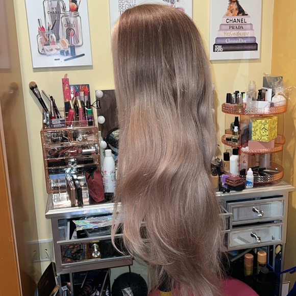 New BELLAMI TOKYO STYLEZ HUMAN HAIR EYE CANDY WIG 32" - Picture 7 of 9